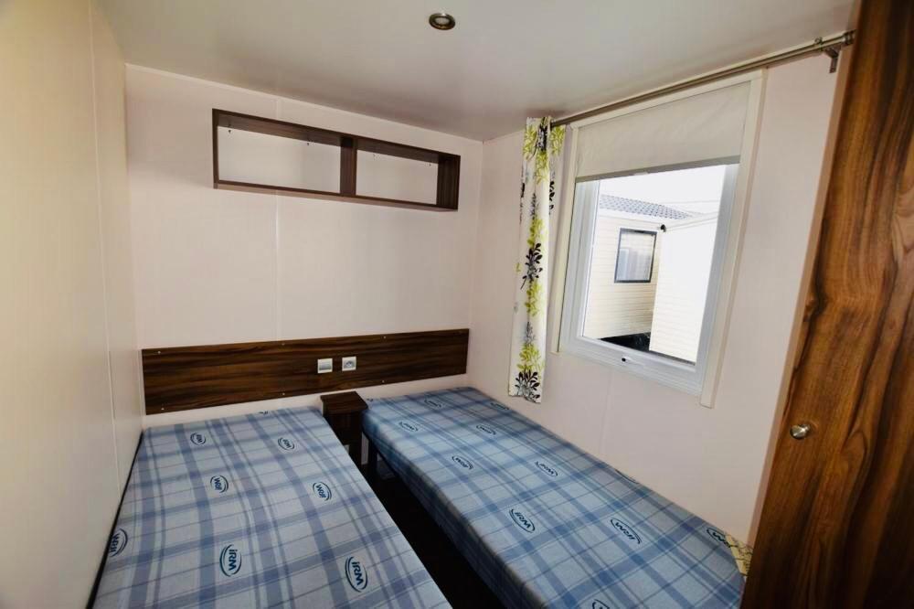 Les Pierres Couchees 4 Etoiles A St Brevin Les Pins Emplacement Br22 3Ch 2Sdb 8 Personnes Saint-Brevin-les-Pins Exterior foto