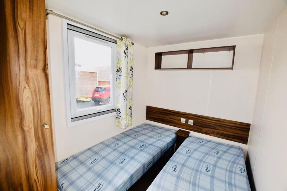 Les Pierres Couchees 4 Etoiles A St Brevin Les Pins Emplacement Br22 3Ch 2Sdb 8 Personnes Saint-Brevin-les-Pins Exterior foto